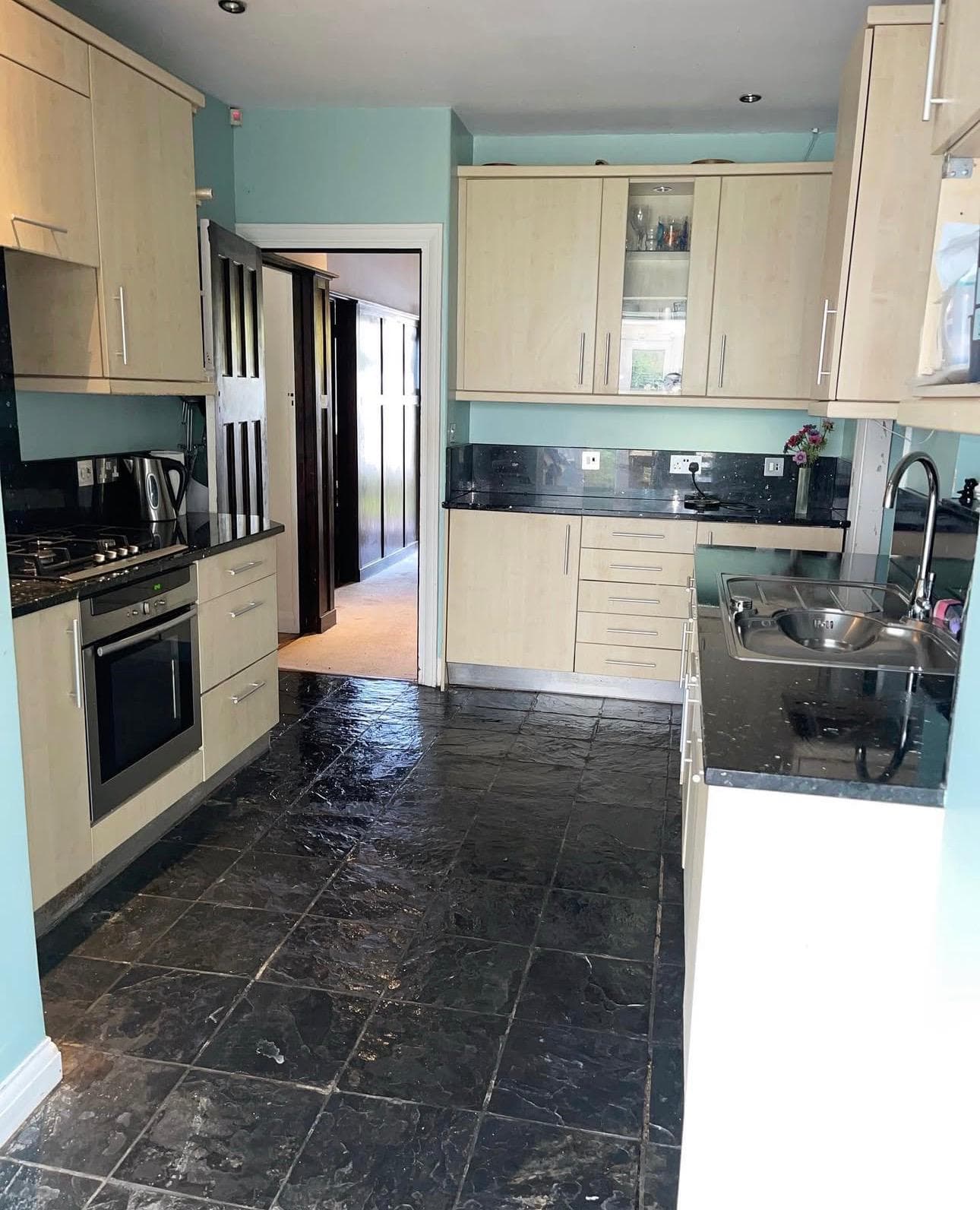 Deep Cleaning Specialists